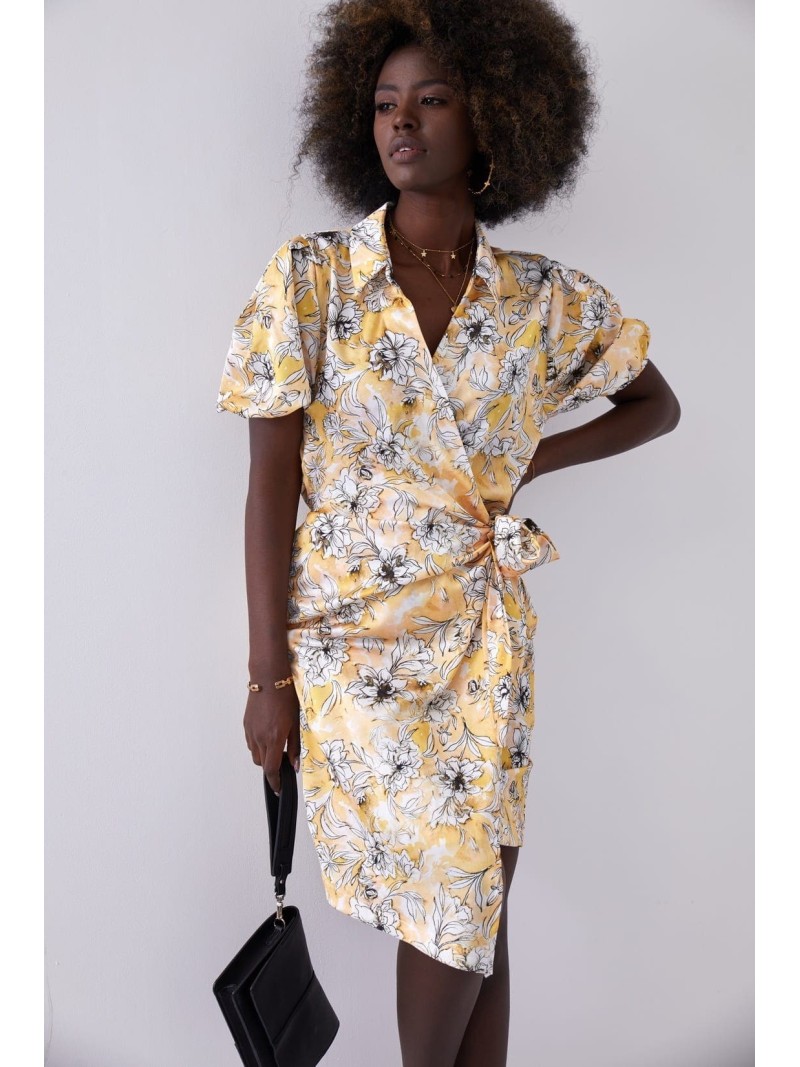 Floral print wrap dress with a collar, yellow FG638 - Online store - Boutique